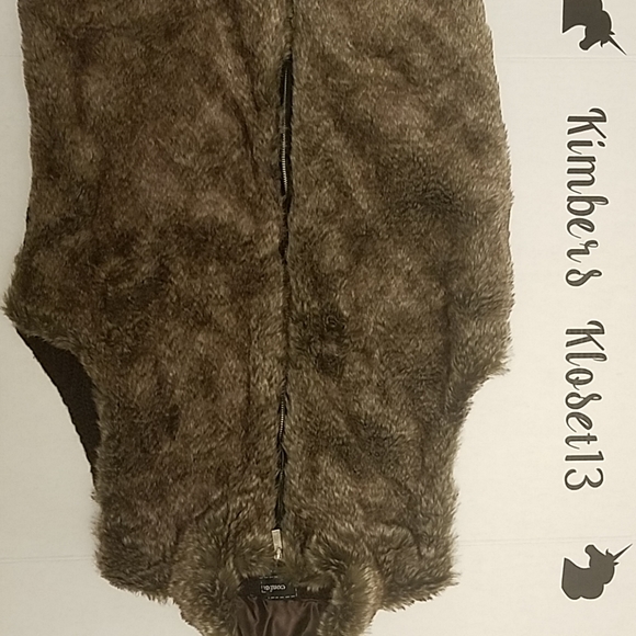 🦄NWT🦄 Faur Fur Vest in XL By Confess - Picture 6 of 9